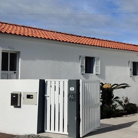 فيلا Casa Da Avo Biza São Roque do Pico المظهر الخارجي الصورة